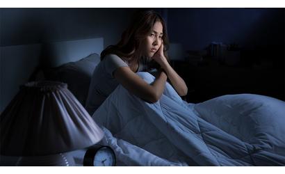 MELATONIN ÉS CBD ÁLMATLANSÁGRA. MIT MOND A TUDOMÁNY?